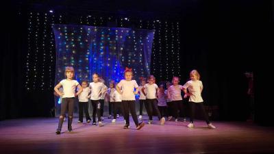 CHRISTMAS DANCE SHOW-2024
