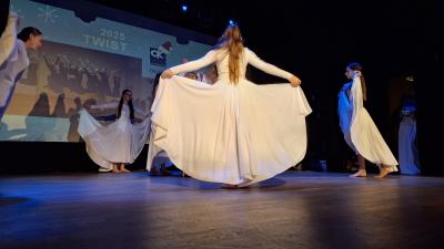 PRZEGLĄD FFORMACJI TANECZNYCH CHRISTMAS DANCE SHOW 2025