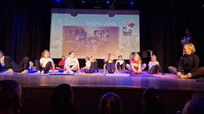 PRZEGLĄD FFORMACJI TANECZNYCH CHRISTMAS DANCE SHOW 2025