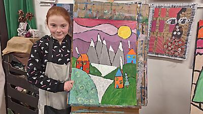 ZAJĘCIA  W SEKCJI PLASTYCZNEJ