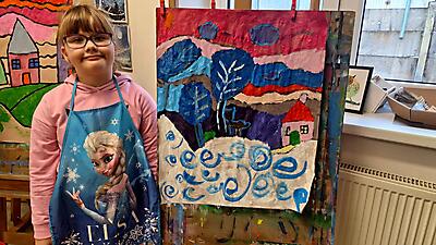 ZAJĘCIA  W SEKCJI PLASTYCZNEJ