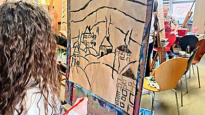 PRACA NAD NOWĄ WYSTAWĄ 