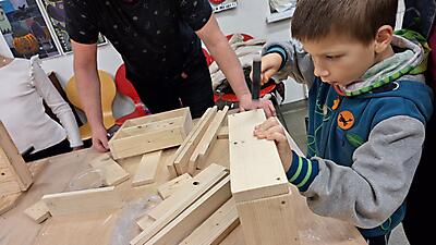 WARSZTATY STOLARSKIE - HOTELIK DLLA OWADÓW